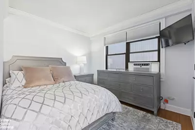 330 3rd Avenue #10B, New York City, NY 10010 - Photo 4