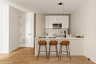 37-34 33rd St, New York City, NY 11101 - Photo 2