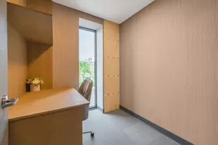 30-05 Vernon Blvd, New York City, NY 11102 - Photo 12