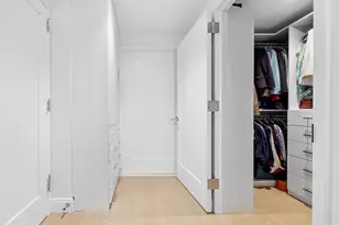 37-14 34th St, New York City, NY 11106 - Photo 4