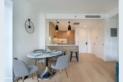 30-05 Vernon Boulevard #2-K2, New York City, NY 11102 - Photo 8