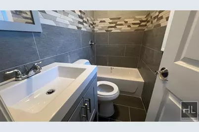 1081 Schenectady Avenue #1, New York City, NY 11203 - Photo 14