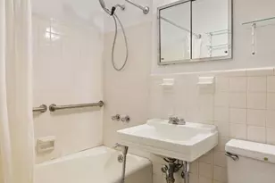 15 Charles St, New York City, NY 10014 - Photo 12