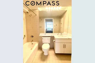 400 E 70th Street #607, New York City, NY 10021 - Photo 10