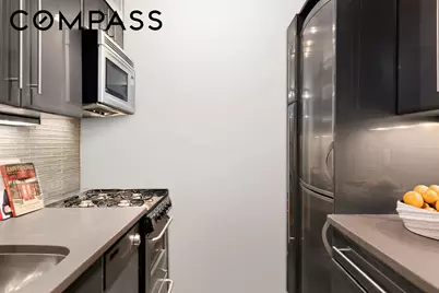 20 E 9th Street #9R, New York City, NY 10003 - Photo 4