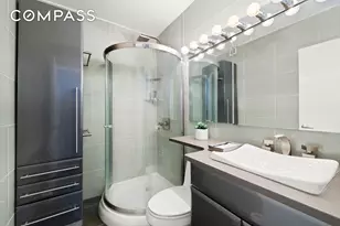 20 E 9th St, New York City, NY 10003 - Photo 8