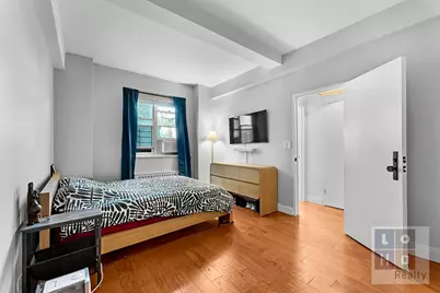 550 Grand Street #JGC, New York City, NY 10002 - Photo 8