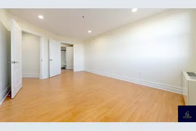 19-19 24th Avenue #L-706, New York City, NY 11102 - Photo 16