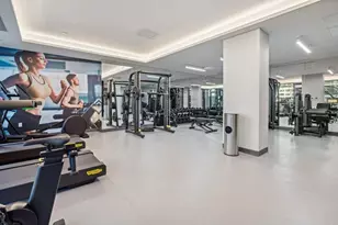 45-30 Pearson St, New York City, NY 11101 - Photo 10