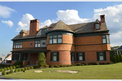 5041 Goodridge Avenue #1, New York City, NY 10471 - Photo 2