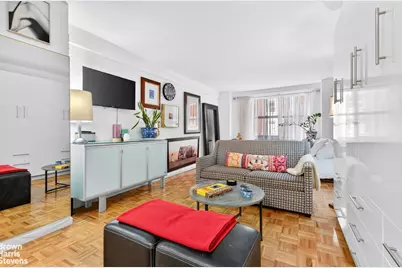 520 E 72nd Street #3R, New York City, NY 10021 - Photo 2