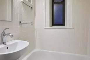 227 W 11th St, New York City, NY 10014 - Photo 6