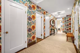 215 E 72nd St, New York City, NY 10021 - Photo 2