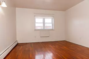 995 Warwick St, New York City, NY 11207 - Photo 10