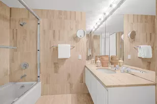 15 W 53rd St, New York City, NY 10019 - Photo 12