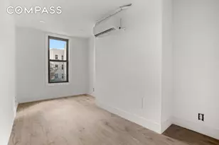 1042 Hall Pl, New York City, NY 10459 - Photo 6