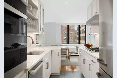 30 W 61st Street #10C, New York City, NY 10023 - Photo 4