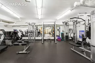 200 Central Park S, New York, NY 10019 - Photo 20