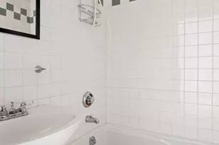 529 E 12th St, New York City, NY 10009 - Photo 8