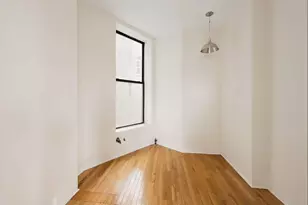 529 E 12th St, New York City, NY 10009 - Photo 6