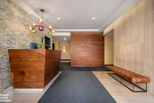 432 W 52nd St, New York City, NY 10019 - Photo 8