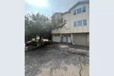 264 Ward Avenue, New York City, NY 10304 - Photo 1