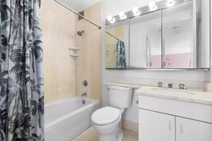 250 S End Ave, New York, NY 10280 - Photo 4