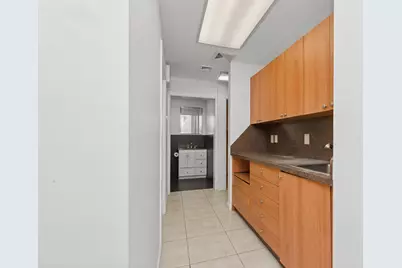 340 E 72nd Street #1N, New York City, NY 10021 - Photo 8