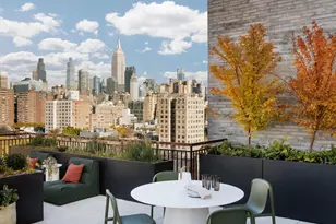 428 W 19th St, New York City, NY 10011 - Photo 12