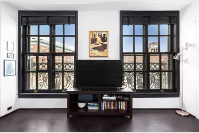 2109 Broadway #10104, New York City, NY 10023 - Photo 2