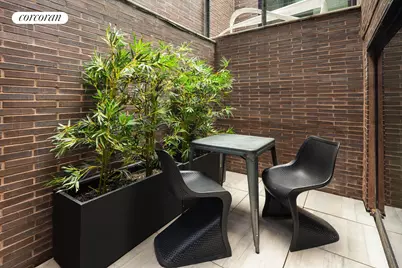 619 E 6th Street #1, New York City, NY 10009 - Photo 18