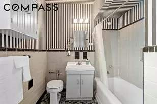 162-01 Powells Cove Blvd, New York City, NY 11357 - Photo 8
