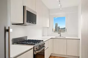 520 E 76th St, New York City, NY 10021 - Photo 2