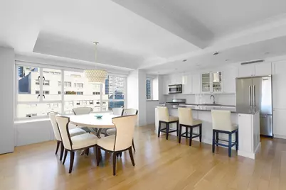 200 E 66th Street #PHA-2006, New York City, NY 10065 - Photo 2