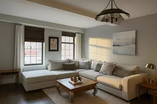 410 W 24th St, New York City, NY 10011 - Photo 2