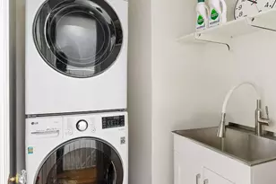 100 6th Ave, New York City, NY 11217 - Photo 24