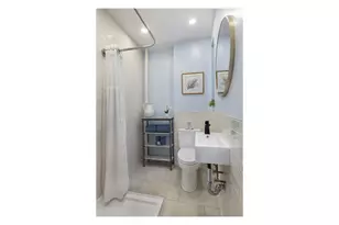 25 Indian Rd, New York City, NY 10034 - Photo 6