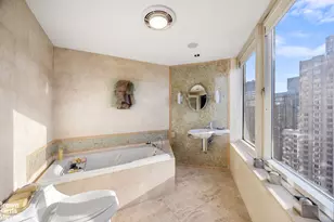 150 W 56th St, New York City, NY 10019 - Photo 8