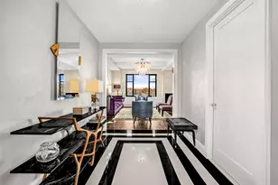 110 Central Park S, New York City, NY 10019 - Photo 6