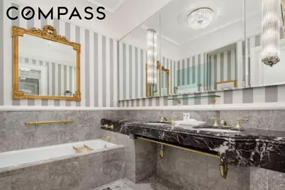 2 E 55th Street #936W39, New York City, NY 10022 - Photo 6