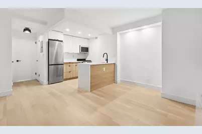 321 E 48th Street #2G, New York City, NY 10017 - Photo 6