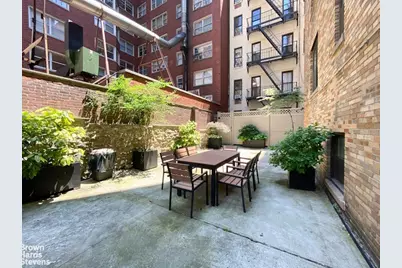 245 E 72nd Street #11A, New York City, NY 10021 - Photo 14