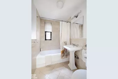 245 E 72nd Street #11A, New York City, NY 10021 - Photo 12