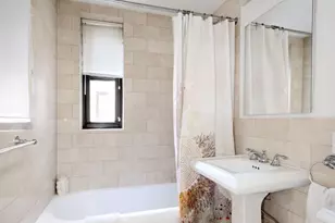 245 E 72nd St, New York City, NY 10021 - Photo 12