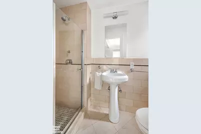 245 E 72nd Street #11A, New York City, NY 10021 - Photo 10
