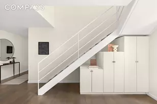 310 E 53rd St, New York City, NY 10022 - Photo 8