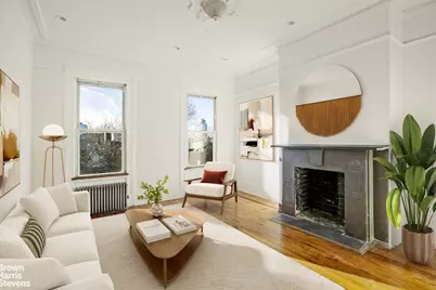 100 Newel Street #4L, New York City, NY 11222 - Photo 1