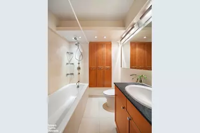 2166 Broadway #14E, New York City, NY 10024 - Photo 6