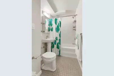 25 Tudor City Place #409, New York City, NY 10017 - Photo 4