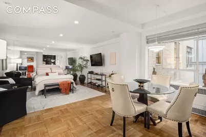 19 E 88th Street #5F, New York City, NY 10128 - Photo 2